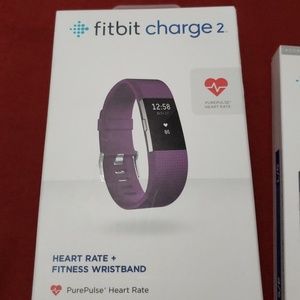 Fitbit Charge 2 + Extra Band + Screen Protectors